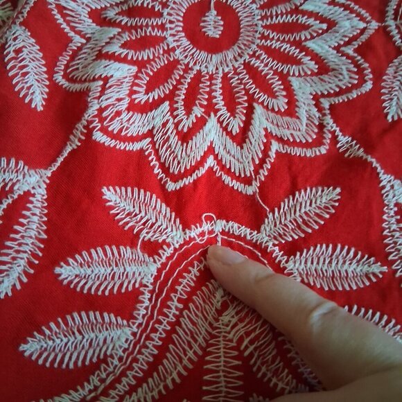 Solitaire Women's Size Small Red Embroidered Bohemian Ruffle Feminine Top - Picture 12 of 12